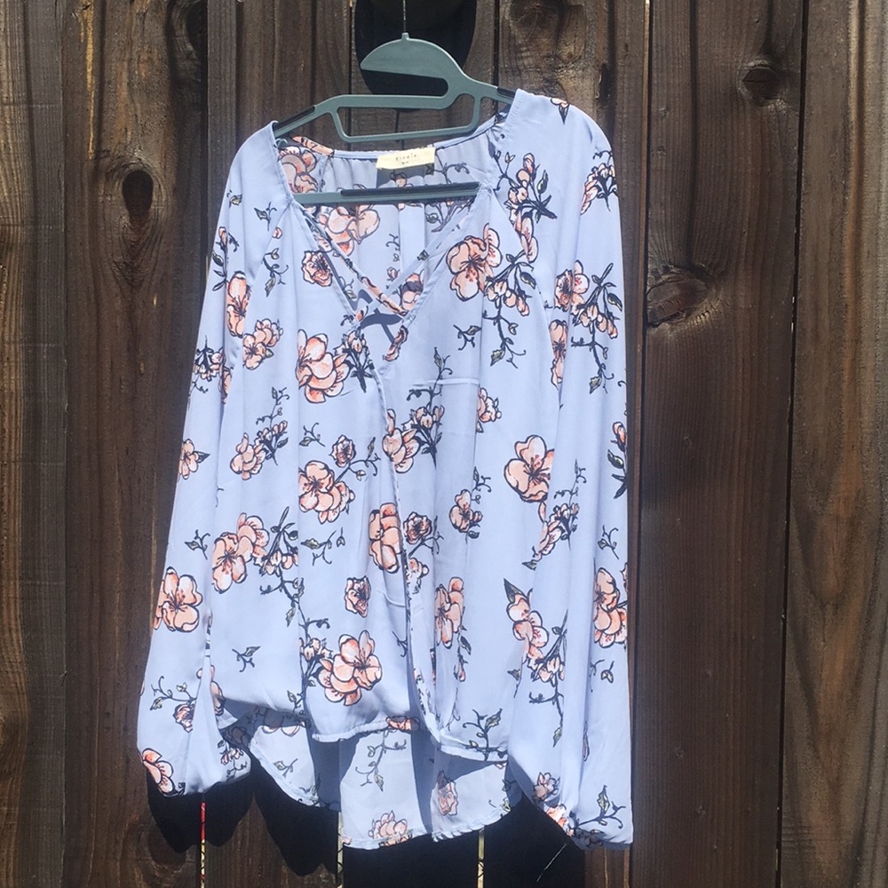 Blouse light blue/periwinkle with flowers NWOT